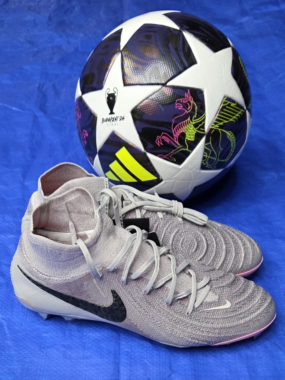 Nike Phantom Vision Elite FG Soccer Cleats - Light Pink with Black Swoosh
